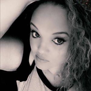 Meet your Posher, Rhonda